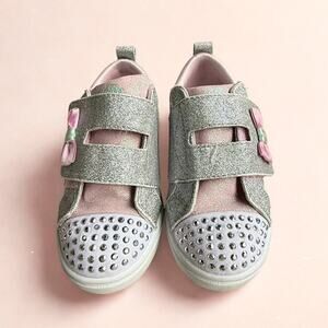 Skechers Twinkle Toes Girls Size 10 Silver Glitter Strap Sneakers w/ Box